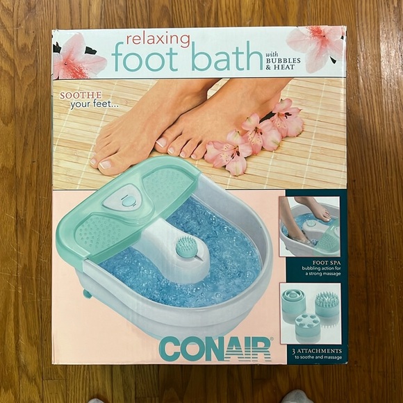 CONAIR Other - CONAIR relaxing foot bath with bubbles & heat